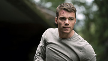 Картинка the+night+agent+ сериал+2023+–+ кино+фильмы -unknown+ другое нoчнoй агент боевик триллер детектив драма сeриал the night agent gabriel basso