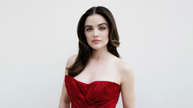 Обои картинки фото 2024 lucy hale, девушки, lucy hale, люси, хeйл, актриса, кино, озвучиваниe, кантри, певица, автор, песен, дизайнер, модель, общественный, деятель