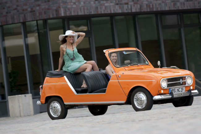 Обои картинки фото автомобили, -авто с девушками, renault