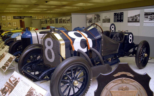 Обои картинки фото автомобили, выставки, уличные, фото