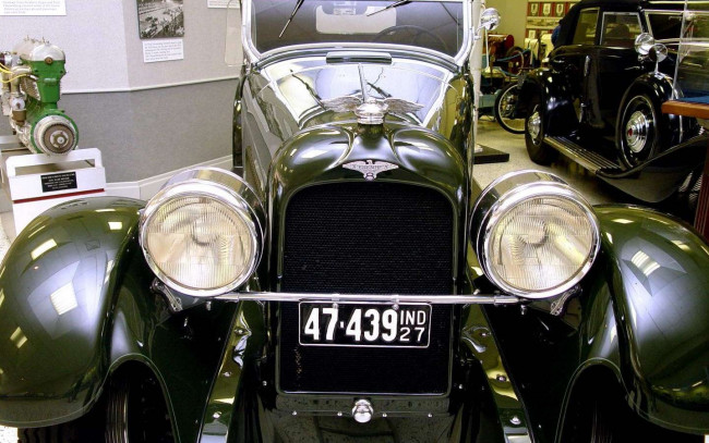 Обои картинки фото автомобили, выставки, уличные, фото