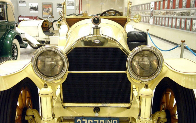 Обои картинки фото автомобили, выставки, уличные, фото