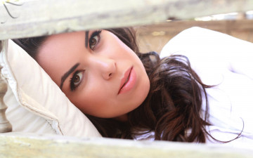 Картинка Nara+Alves девушки шатенка