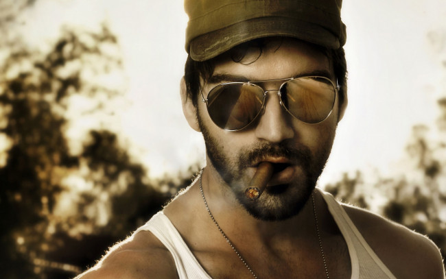 Обои картинки фото мужчины, unsort, очки, сигара, цепочка