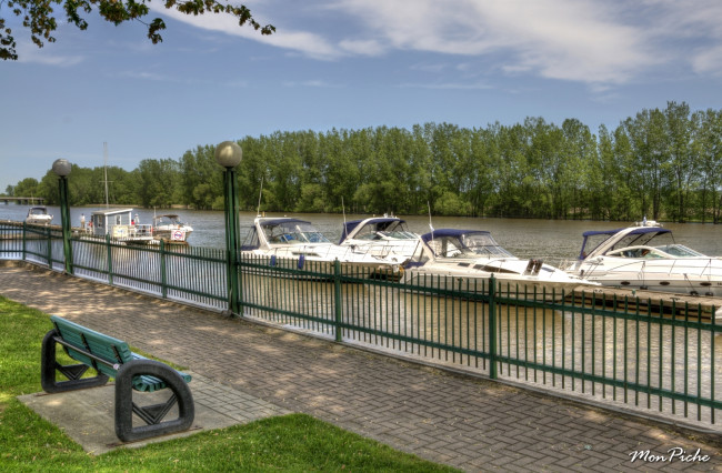 Обои картинки фото корабли, порты, причалы, berthierville