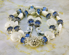 Картинка разное украшения +аксессуары +веера серьги ожерелье бижутерия фон украшение бусы