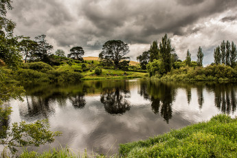Картинка природа реки озера водоем деревья тучи