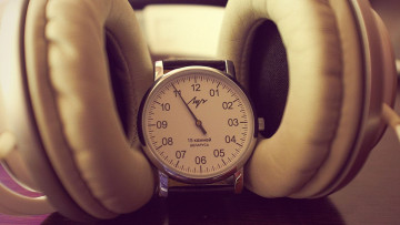 Картинка Часы+луч бренды -+другое Часы наушники луч советские