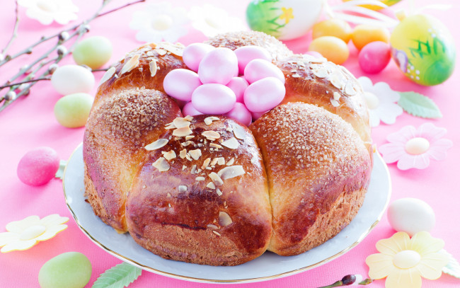Обои картинки фото праздничные, пасха, easter, cake, eggs, кулич, выпечка, яйца, хлеб