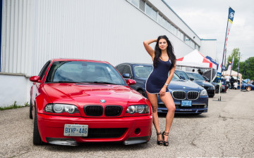 Картинка автомобили -авто+с+девушками bmw