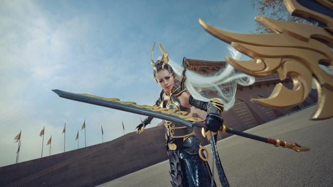 Обои картинки фото видео игры, swordsman, девушка, оружие, здание, площадь