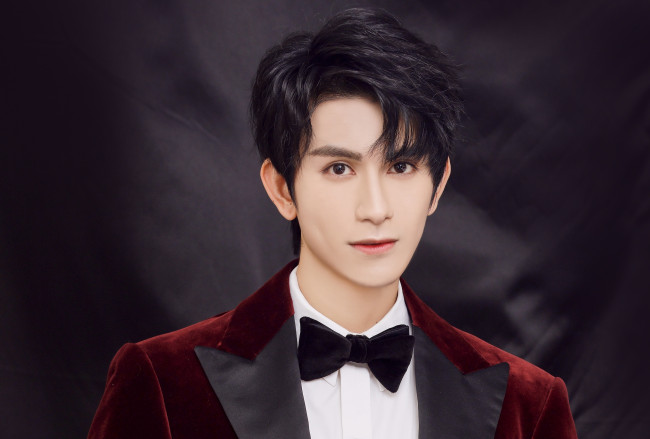 Обои картинки фото мужчины, zhu zanjin, zhu, zanjin, чжу, цзаньцзинь