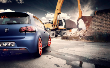 Картинка автомобили volkswagen синяя экскаватор дома