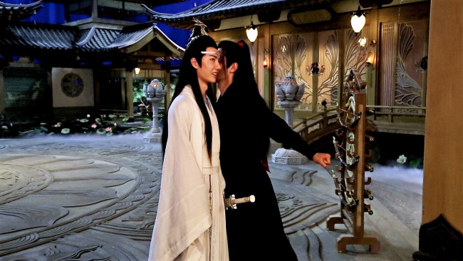 Обои картинки фото разное, знаменитости, ван, ибо, сяо, чжан, съемки, люди, костюмы