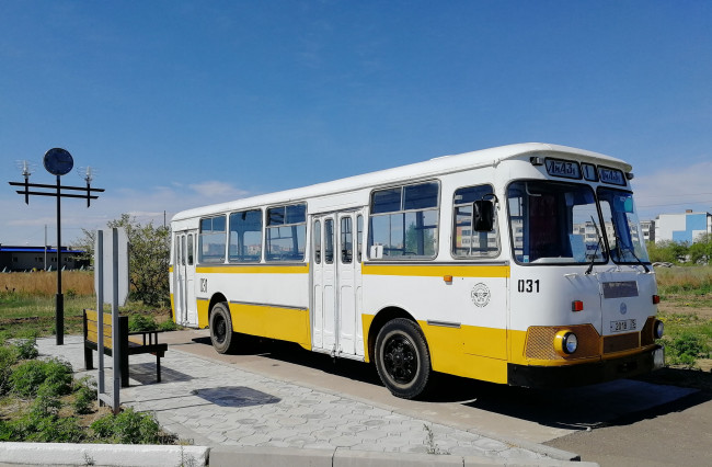 Обои картинки фото лиаз- 677, автомобили, автобусы, лиаз-, 677, автобус, ретро