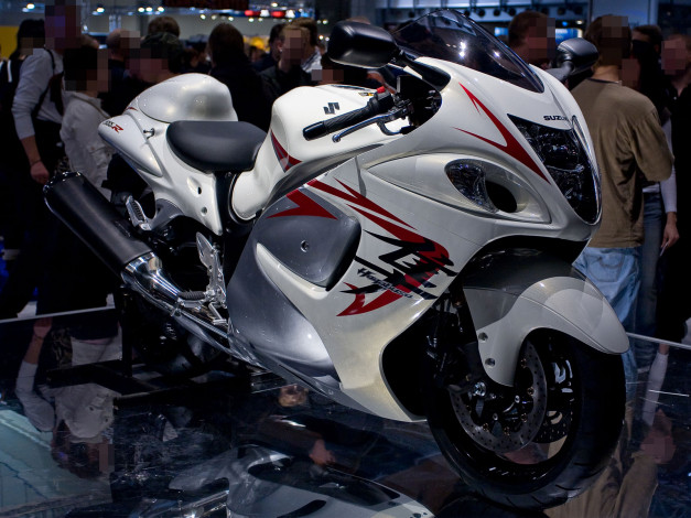 Обои картинки фото мотоциклы, suzuki