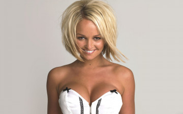 Картинка Jennifer+Ellison девушки   декольте