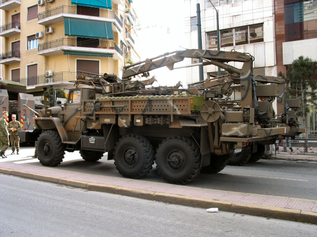 Обои картинки фото техника, военная, военный, тягач