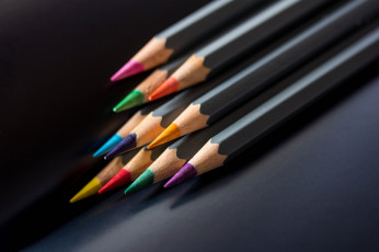 Картинка разное канцелярия книги карандаши