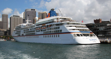 Картинка корабли лайнеры круиз большой