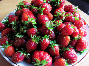 Картинка еда клубника +земляника ягоды