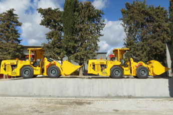 Картинка техника фронтальные+погрузчики aramine