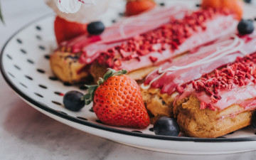 Картинка еда пирожные +кексы +печенье