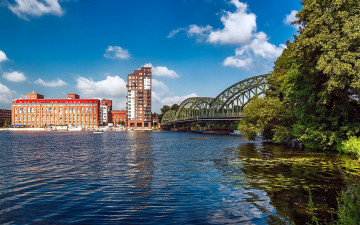 Картинка города берлин+ германия charlotten bridge