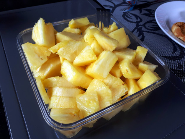 Обои картинки фото еда, ананас, ломтики