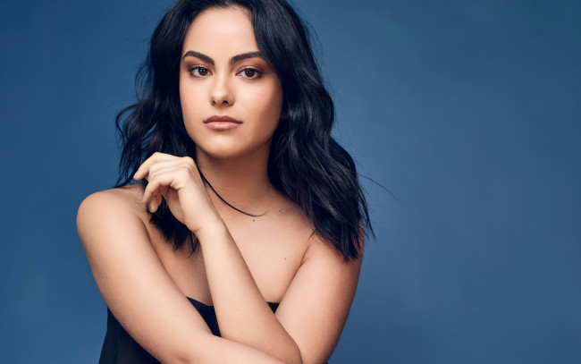 Обои картинки фото девушки, camila mendes, брюнетка, лицо