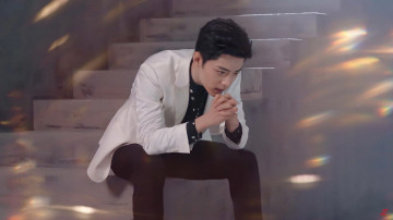 Картинка мужчины xiao+zhan актер пиджак ступени