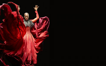 Картинка девушки -+темнокожие florence kasumba