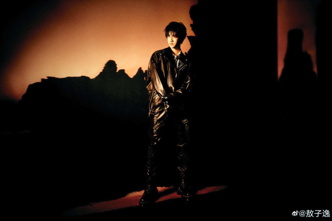 Обои картинки фото ao zi yi, мужчины, - unsort, актер, кожа, тени