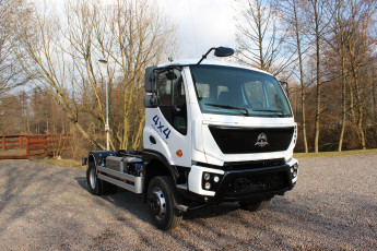 Картинка avia автомобили грузовики автомобиль грузовой деревья