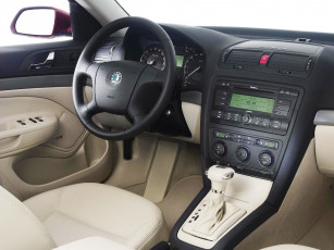 Картинка автомобили интерьеры