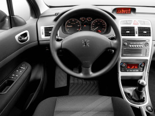 Картинка автомобили интерьеры