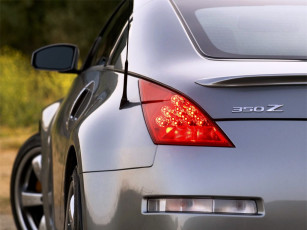 Картинка автомобили nissan datsun