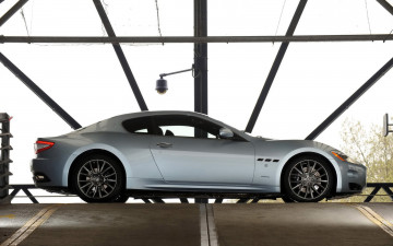 Картинка автомобили maserati