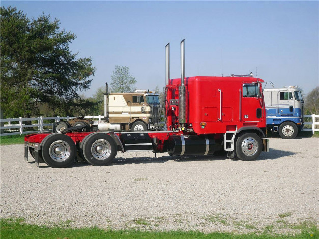 Обои картинки фото автомобили, freightliner