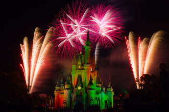 Картинка города диснейленд представление зрелище шоу замок золушки фейерверк штат флорида сша