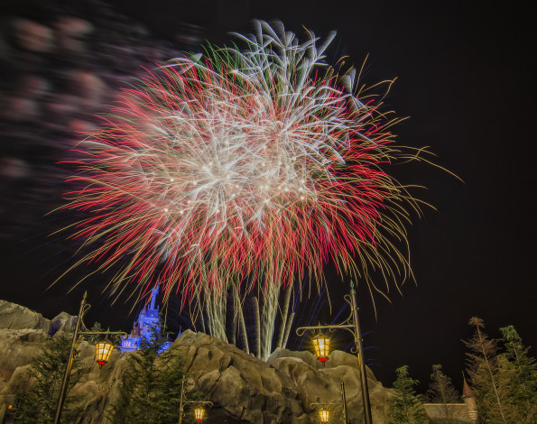 Обои картинки фото города, диснейленд, фейерверк, шоу, представление, сша, штат, флорида, зрелище