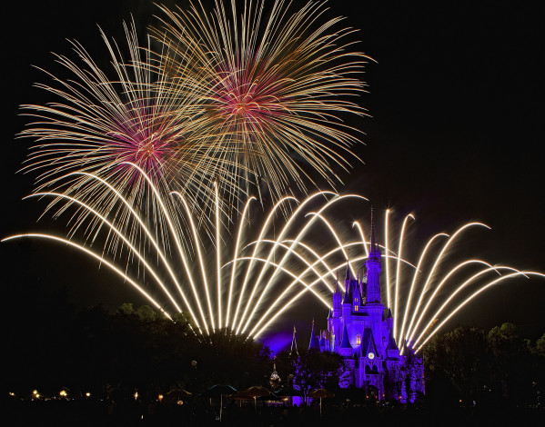 Обои картинки фото города, диснейленд, замок, золушки, штат, флорида, сша, фейерверк, шоу, представление, зрелище