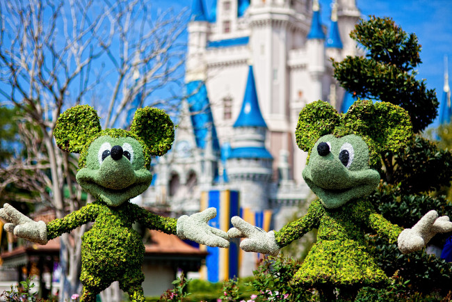 Обои картинки фото города, диснейленд, микки, маус, мини, америка, штат, флорида, фигуры, замок, сша