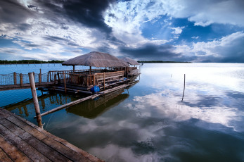 Картинка природа тропики океан мостик бунгало горизонт