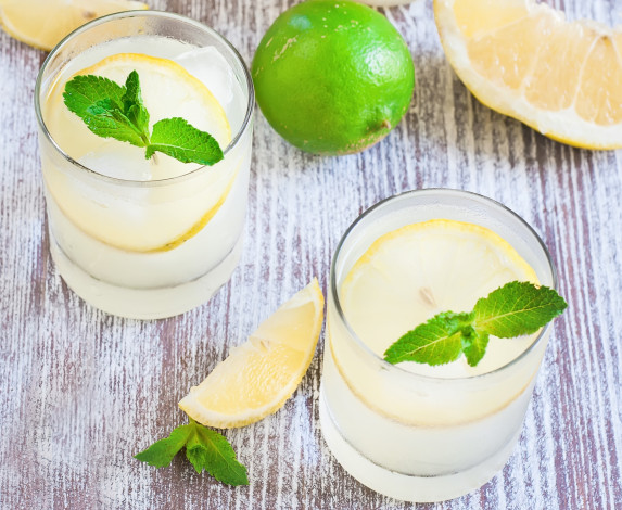 Обои картинки фото еда, напитки, лимонад, лимон