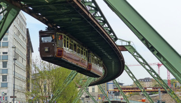 Картинка техника монорельс вагон эстакада