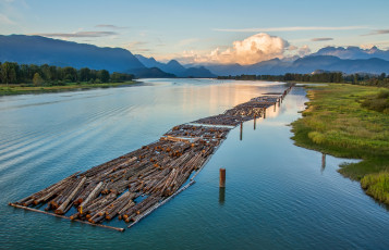 Картинка природа реки озера плот сплав река горы небо