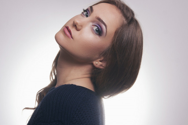 Обои картинки фото девушки, -unsort , лица,  портреты, взгляд, лицо