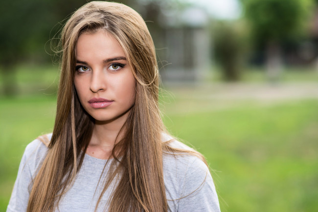 Обои картинки фото девушки, -unsort , лица,  портреты, лицо, взгляд