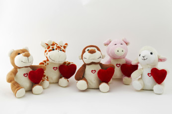 Картинка праздничные мягкие+игрушки сердечки зверята игрушки